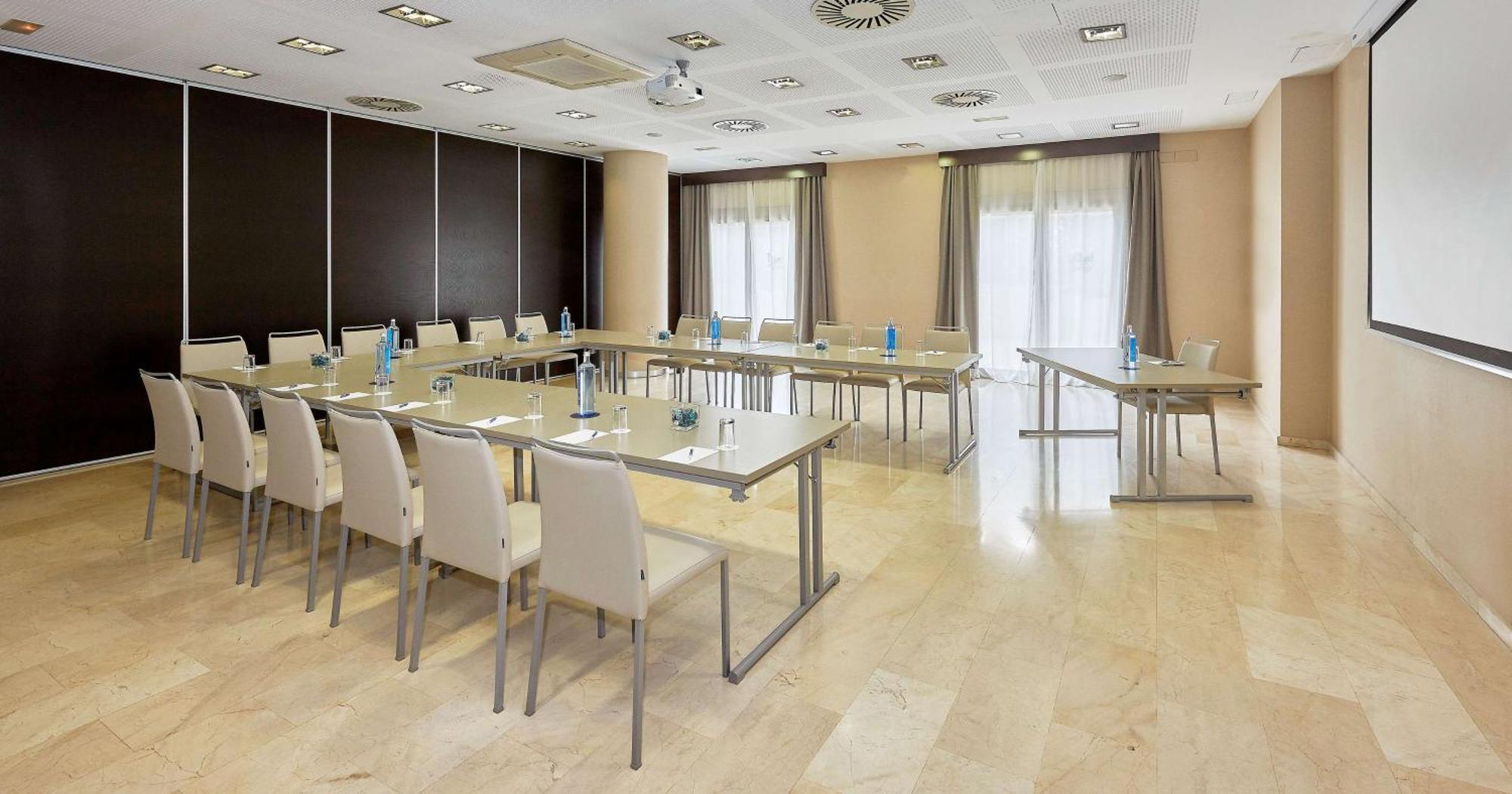 Nh Alicante Exterior photo