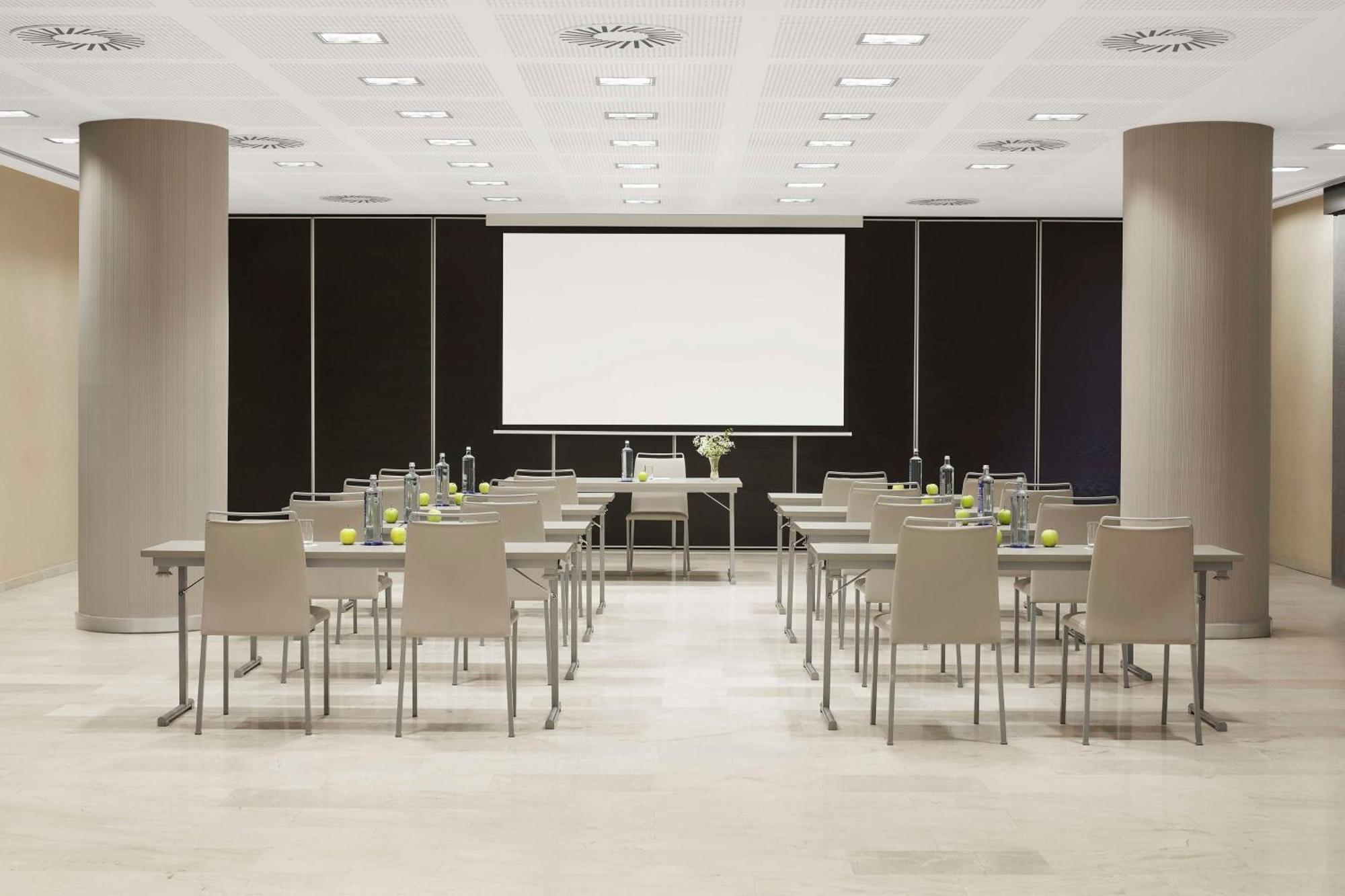 Nh Alicante Exterior photo